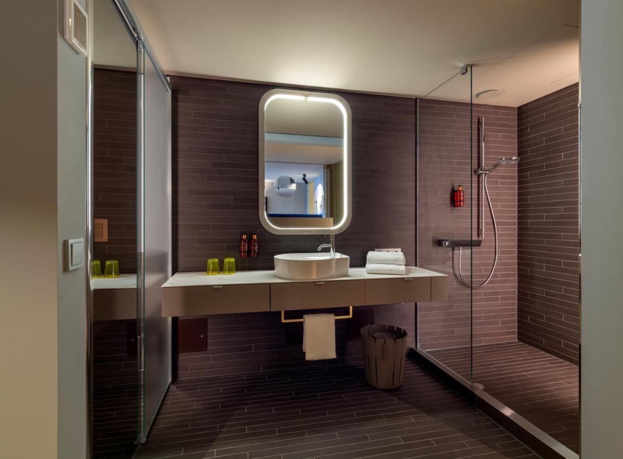 B'Mine Hotel Duesseldorf Екстериор снимка