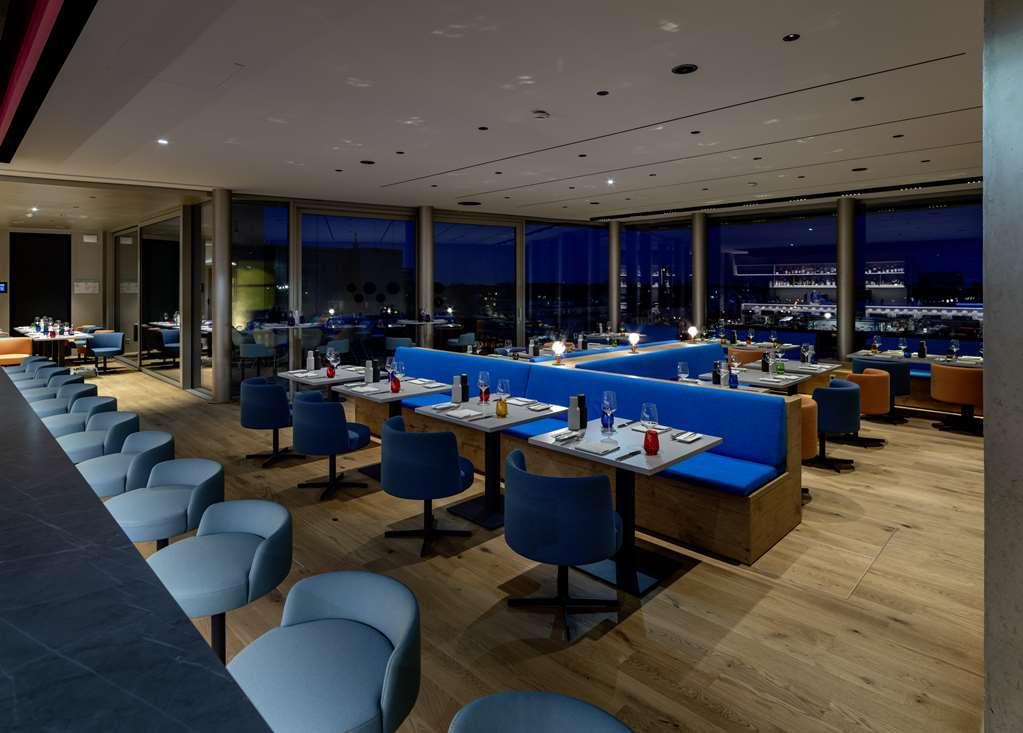 B'Mine Hotel Duesseldorf Ресторант снимка