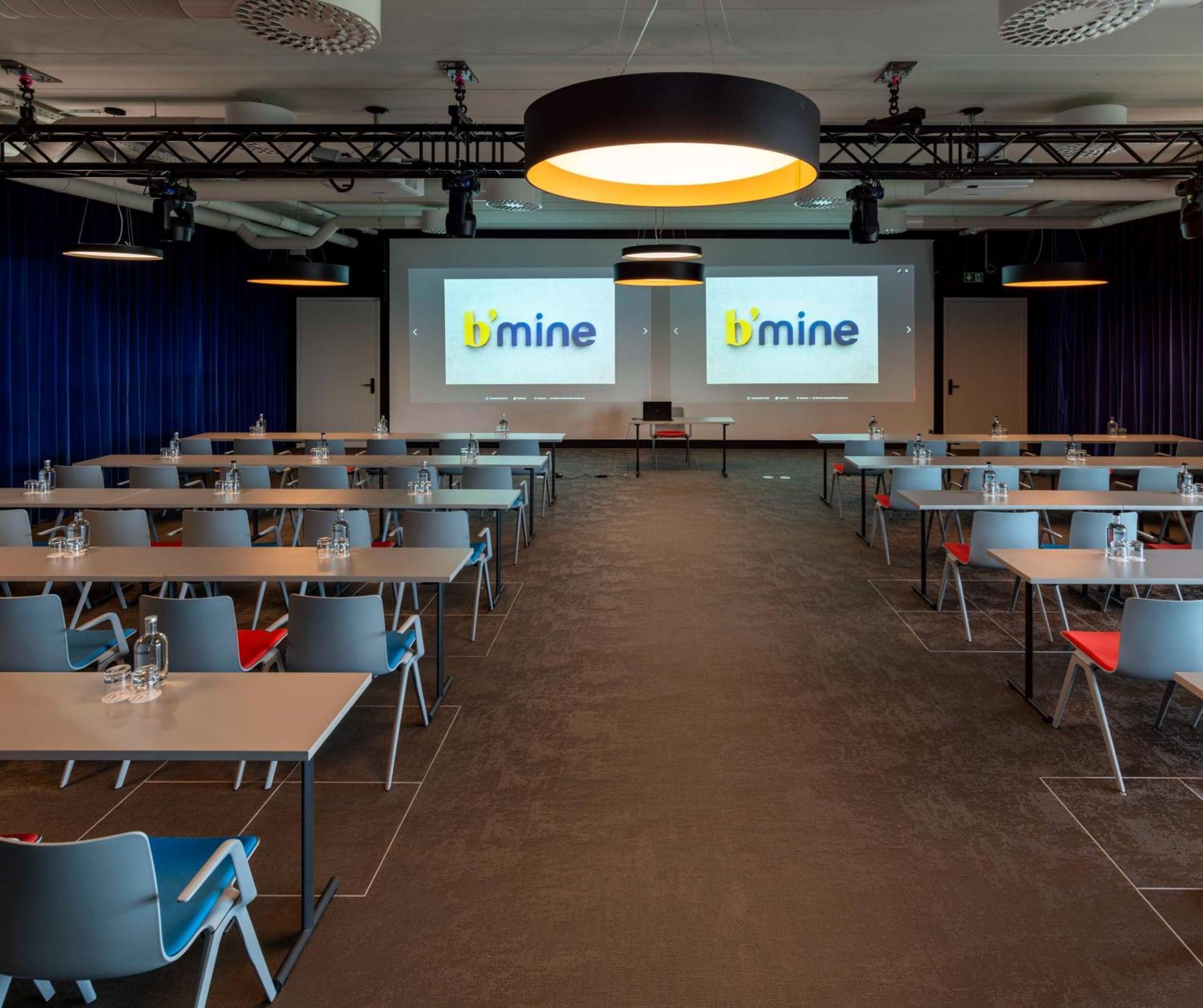 B'Mine Hotel Duesseldorf Екстериор снимка